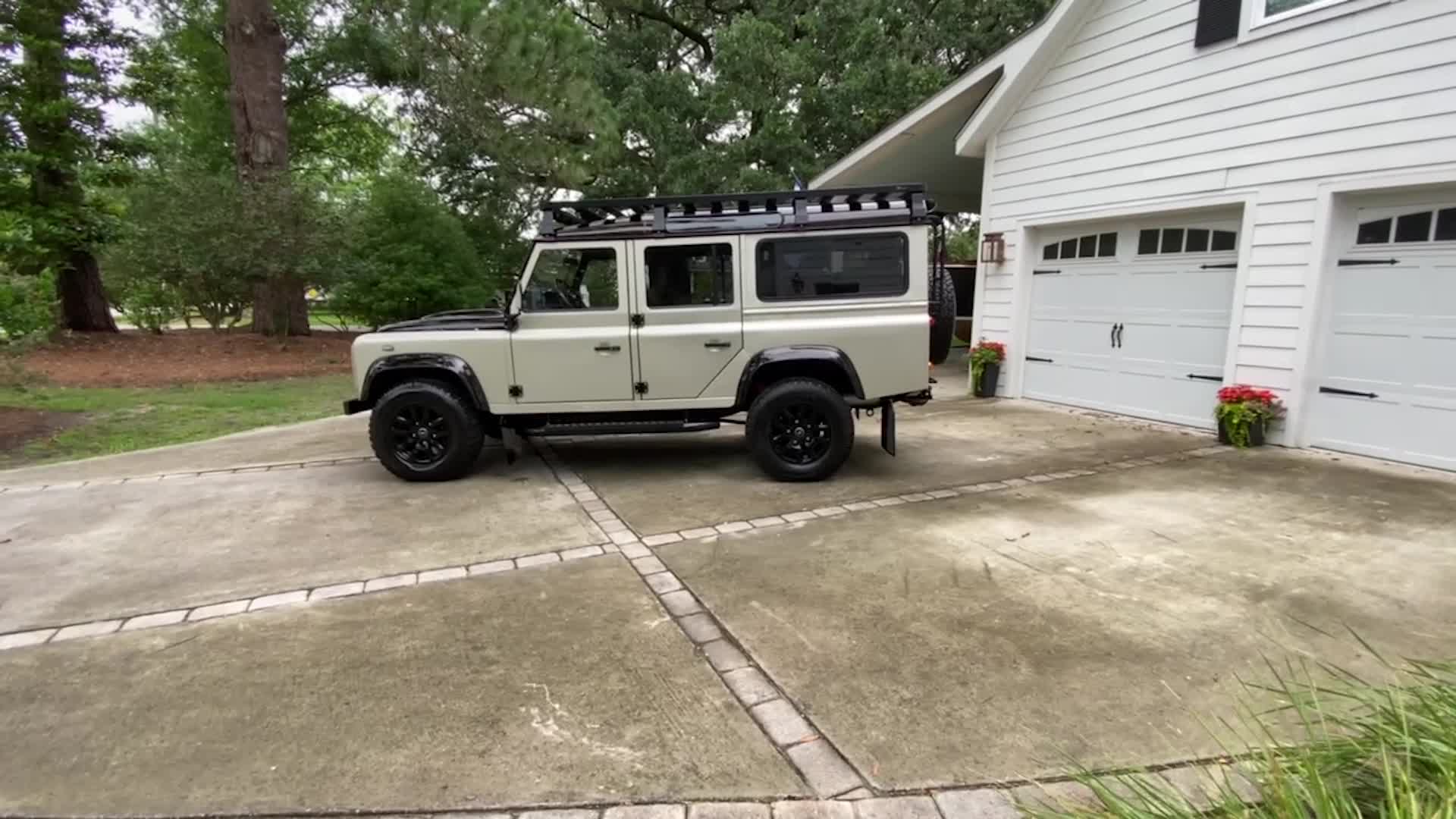 Arkonik 1985 Land Rover Defender 110 V8 5-Speed for sale on BaT 