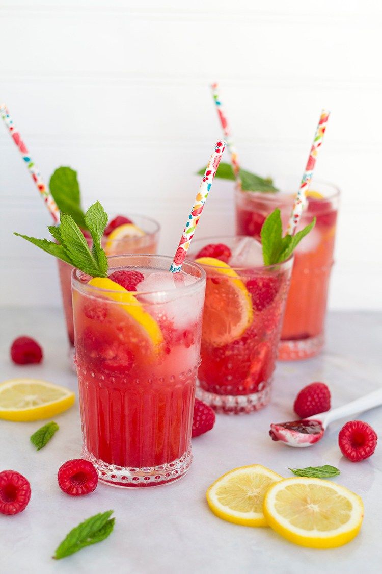 33 Best Summer Drink Recipes - Easy Non Alcoholic Summer Drinks