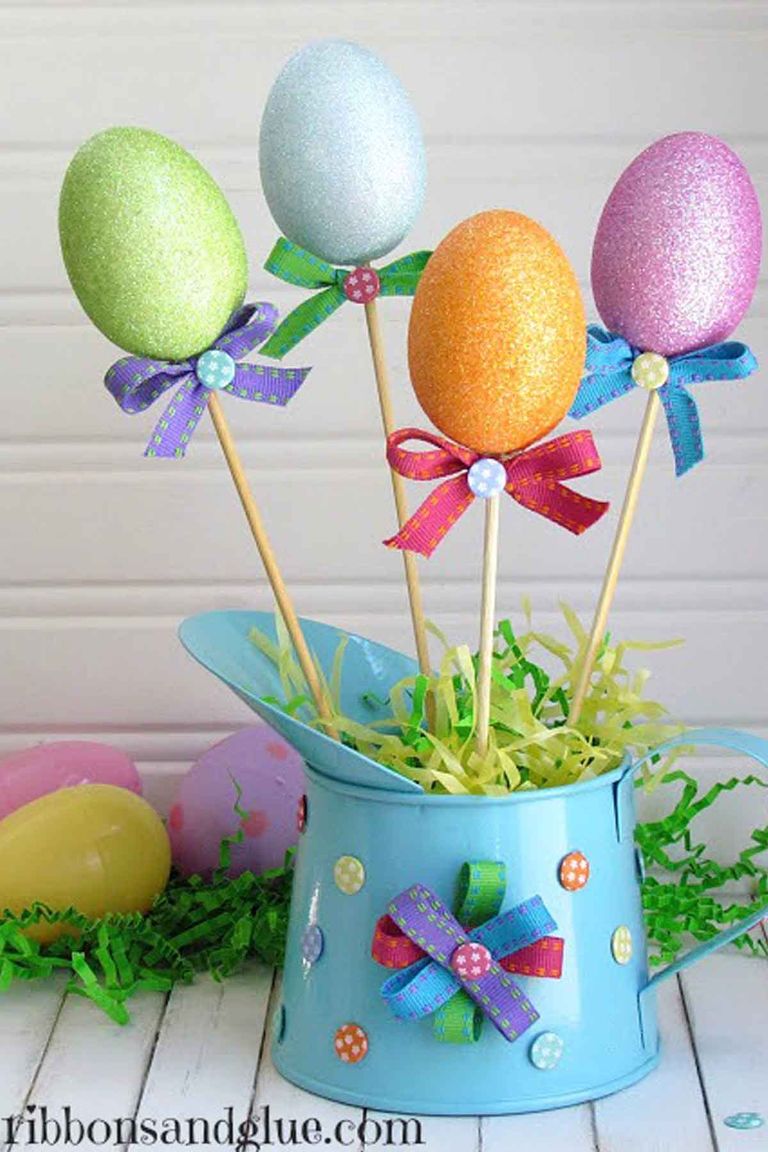 15 Dollar-Store Crafts That Double As Easter Decor